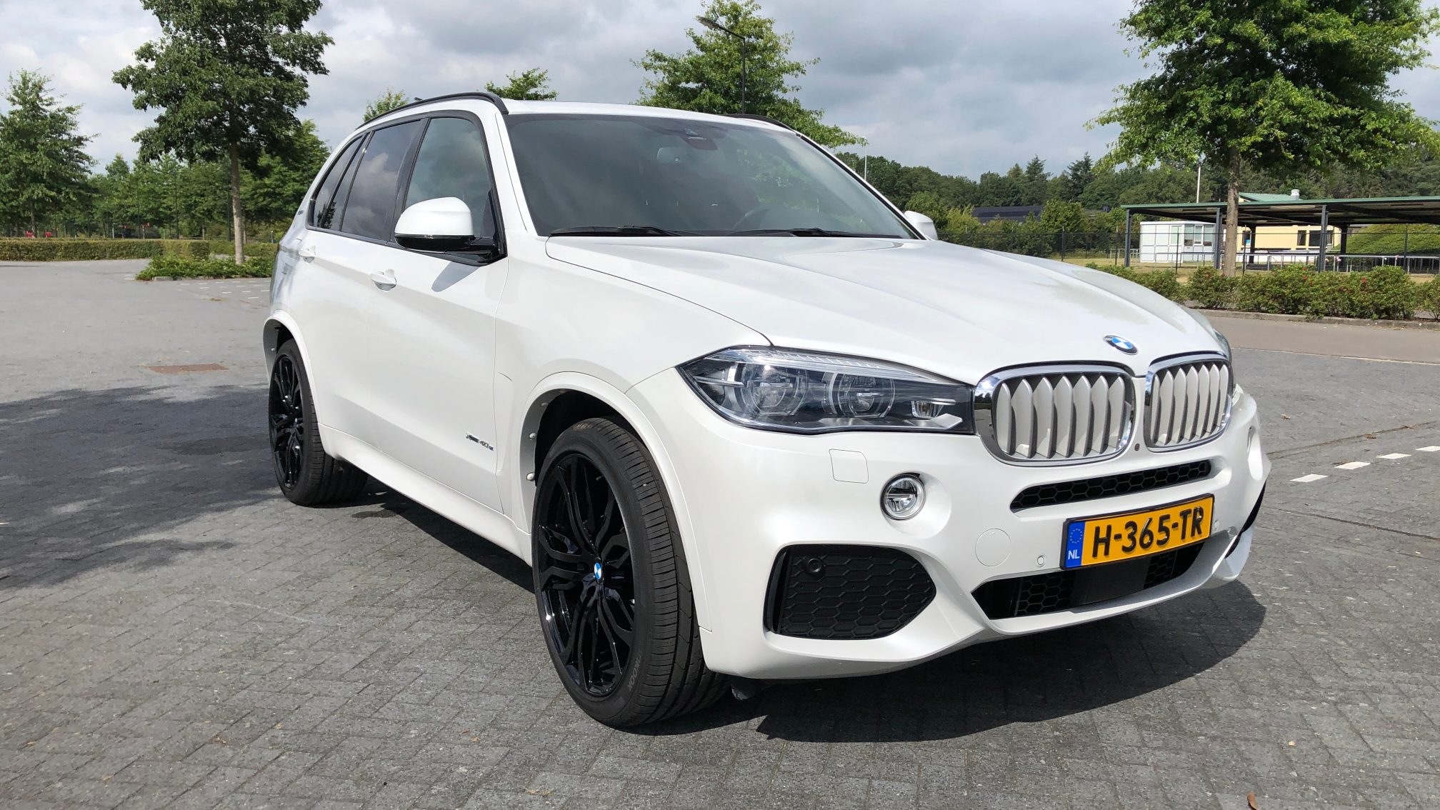 Bmw X5 Xdrive40e M Sportpakket Navi Hud Sv Rfkverkocht Maxxcar